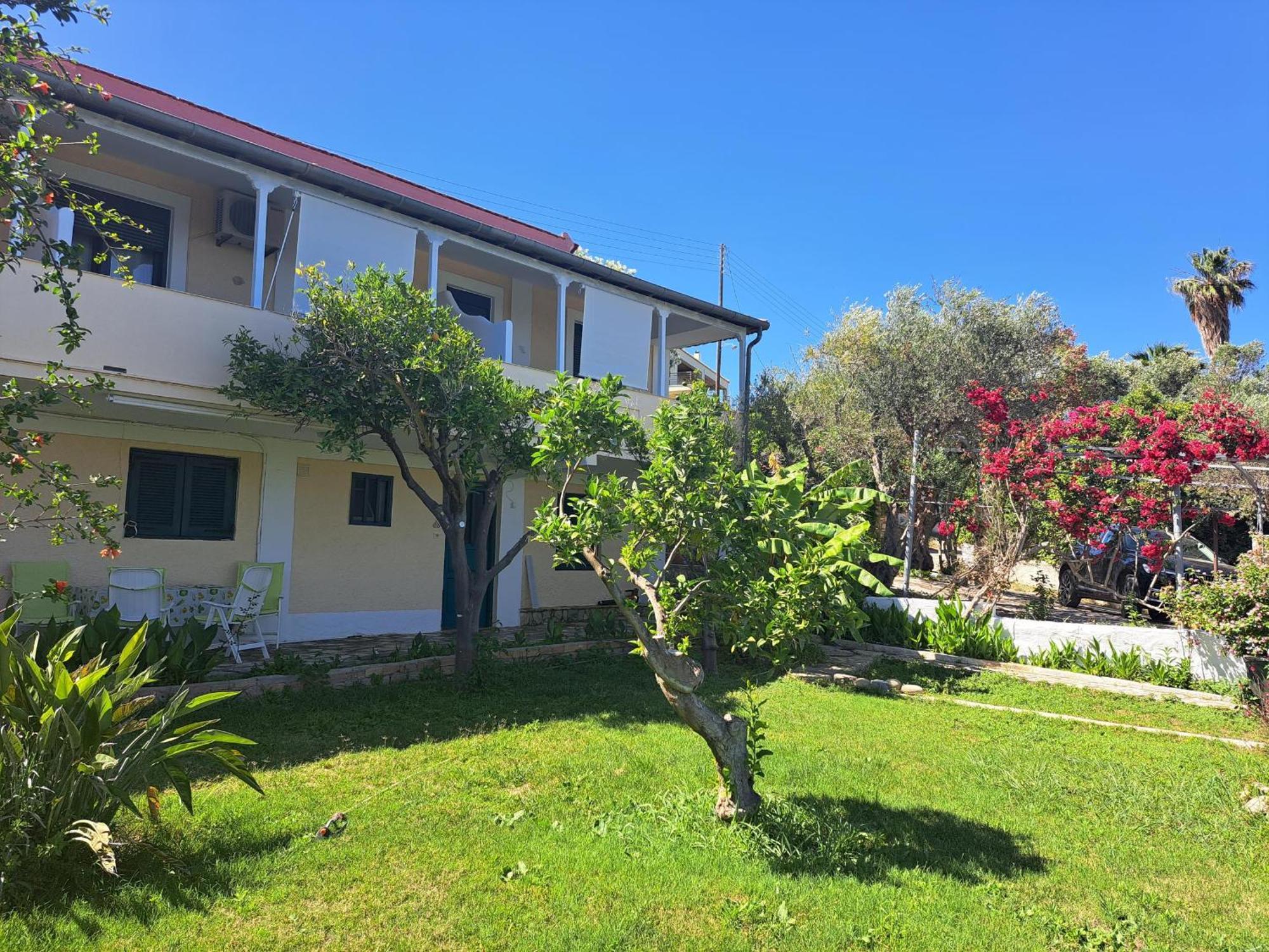Marema 1 Apartamento Kómboi Exterior foto